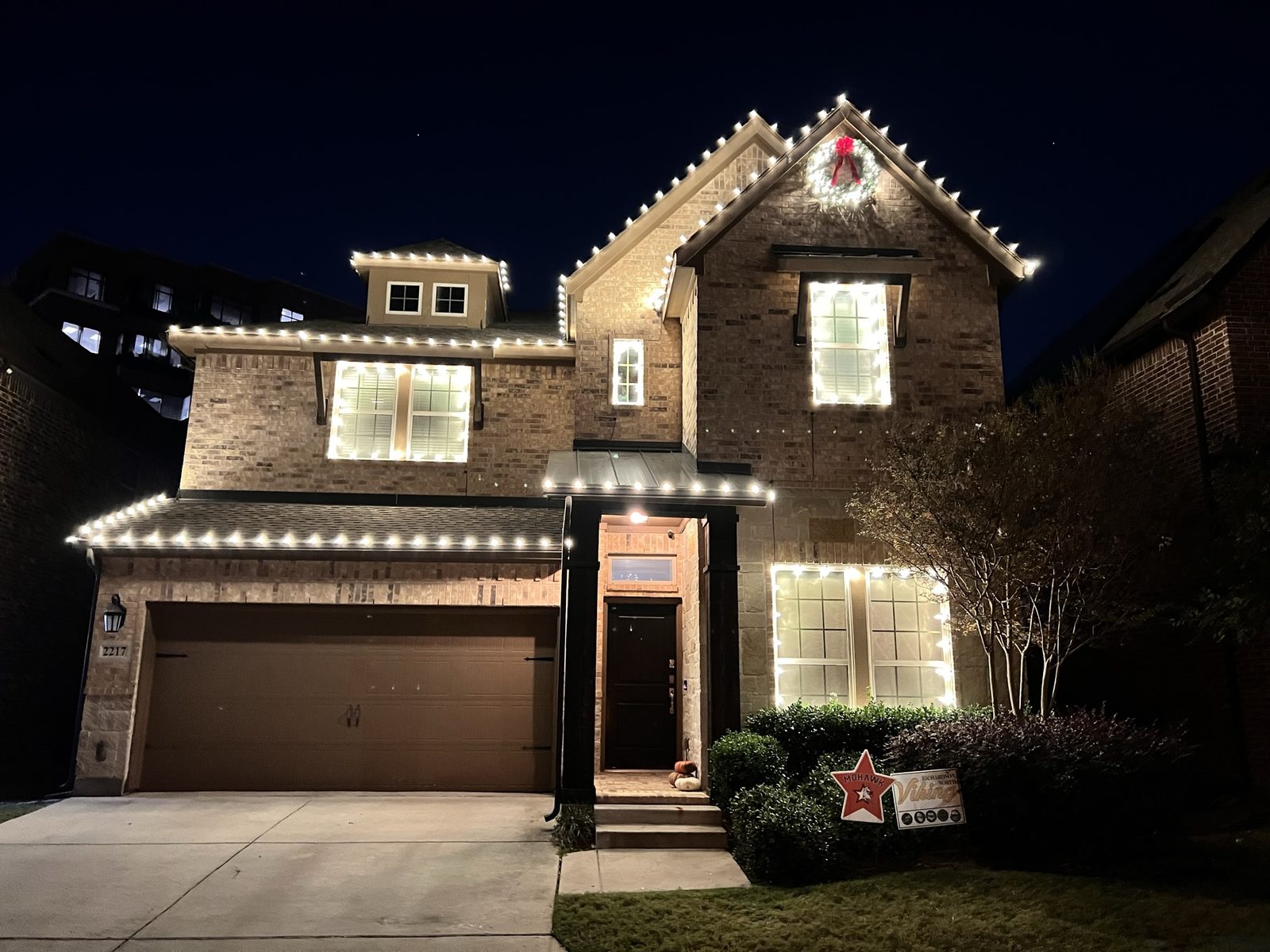 Plano TX Christmas light installer C9 LED brick home